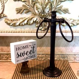 NWT Oil Rubbed Bronze Towel Holder 15”